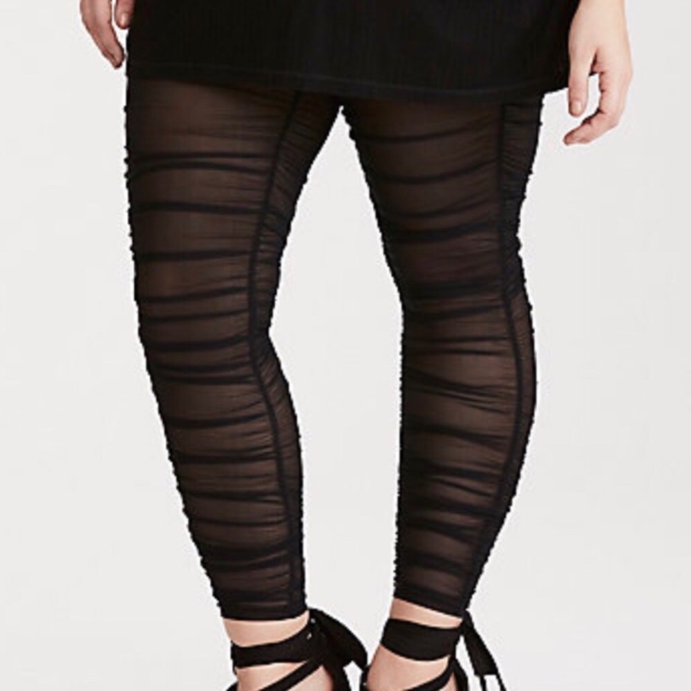 Torrid Ruch Leggings Size 1